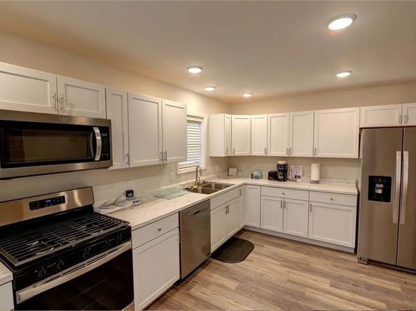10011 Aspen Ln #2