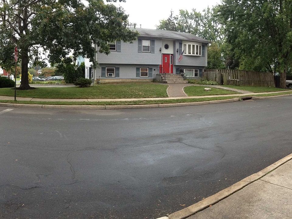 2nd image of 20 Rela Ave