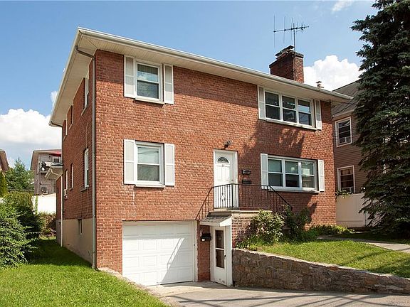 4th image of 84 Rossiter Ave