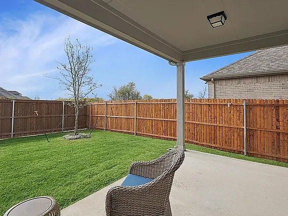 3621 Cadogan St — Photo 29