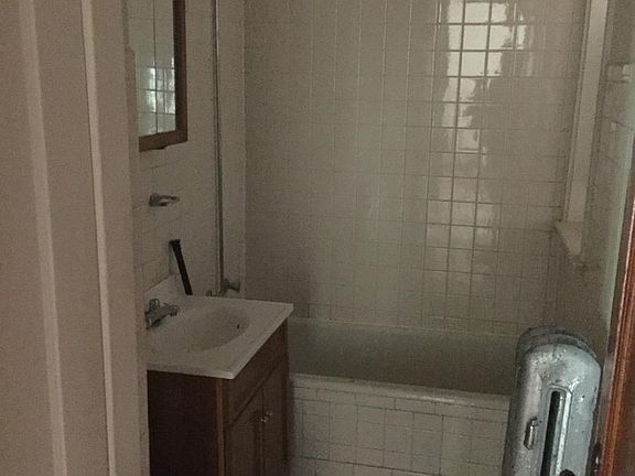 2nd image of 2803 N Campbell Ave #2