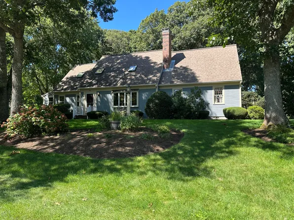 94 Stratford Lane, Yarmouth Port, MA 02675