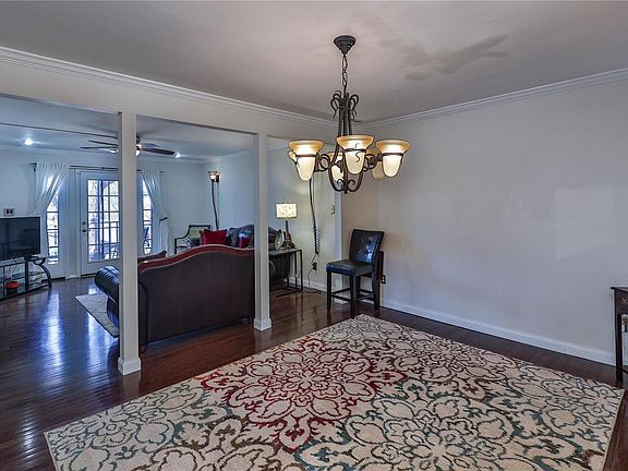 4th image of 539 Colebrook Dr #B