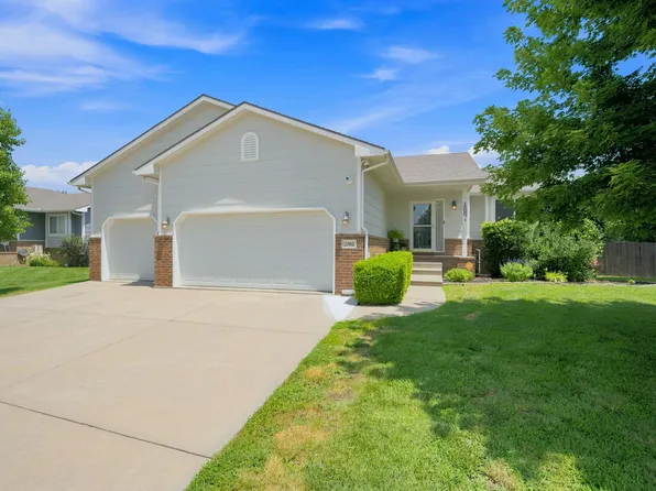 2502 S Lark Ln, Wichita, KS 67215