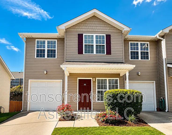 85 Farington Cir — Photo 1