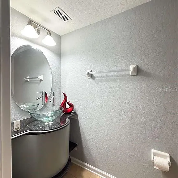 1105 Toluke Point — Photo 12