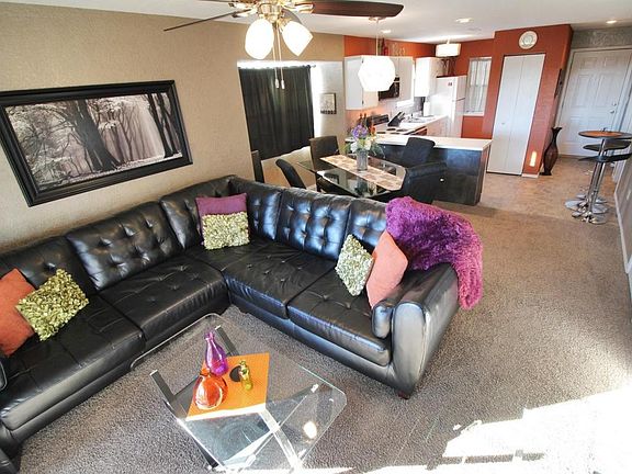 3rd image of 18 Gold Finch Dr