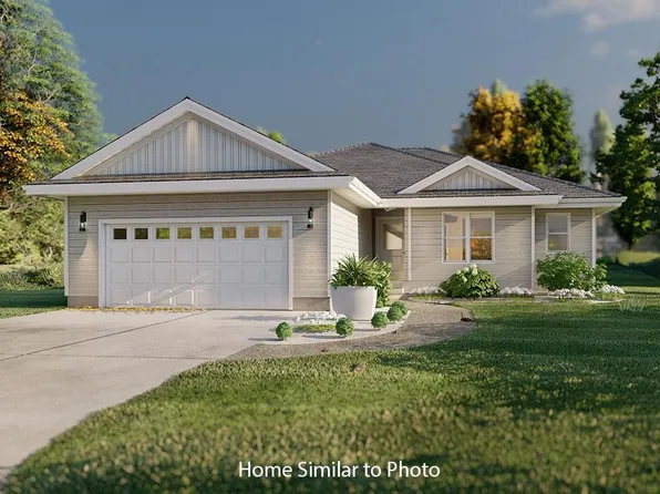 1015 Constellation St, Green Bay, WI 54303