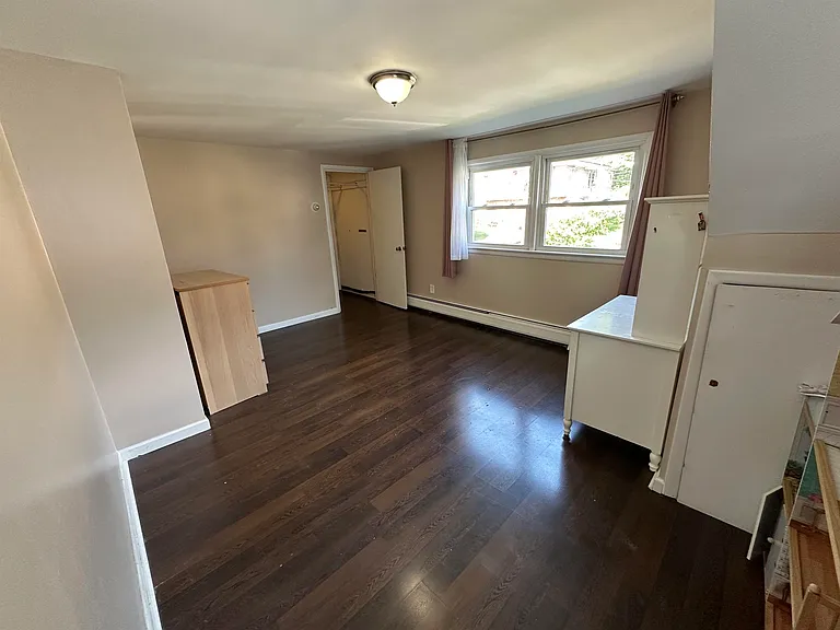 777 Oakwood Ln — Photo 15