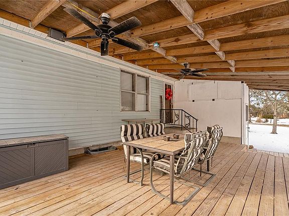 2nd image of 4049 Montana Rd