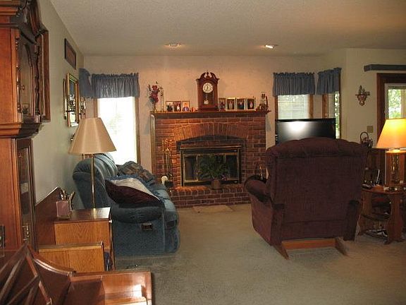 2nd image of 23209 W 289th St