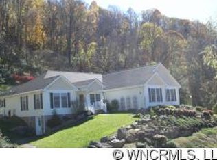 144 Tanner Trl, Waynesville, NC 28785