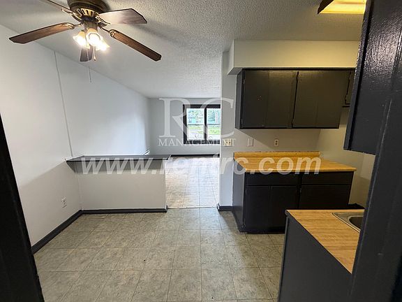 2nd image of 111-1 Fairweight Ave