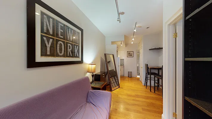 Rented by Bond New York | media 1