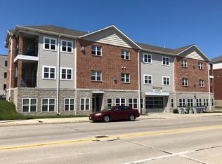 501 N 20th St #A-B, Milwaukee, WI 53233