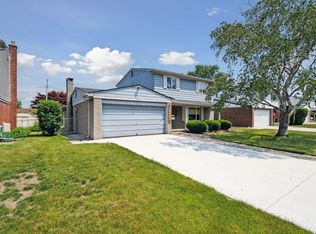 12263 Polara Dr, Sterling Heights, MI