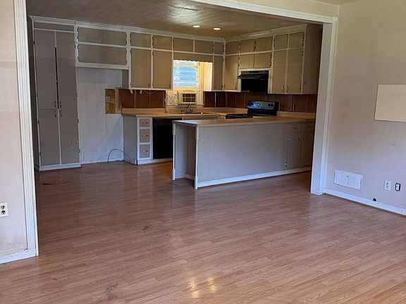 5th image of 5555 Noblett Rd