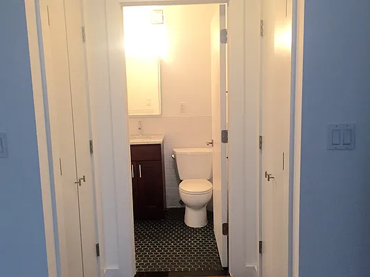 Rented by Luxury Property Group | media 15