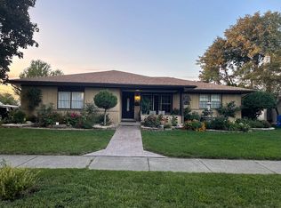 26152 Wilson Dr, Dearborn Heights, MI 48127