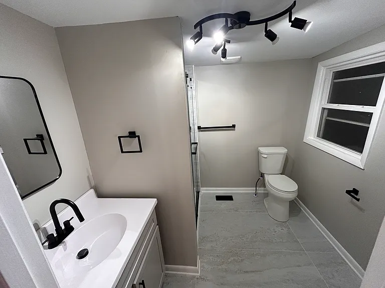 1205 Cline Ave #B — Photo 16