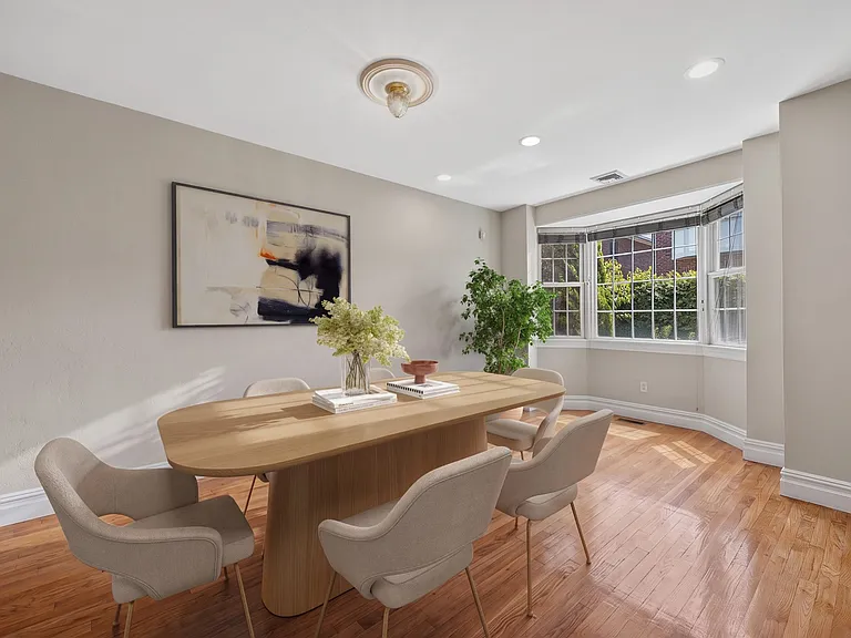 4C Nassau Dr — Photo 4