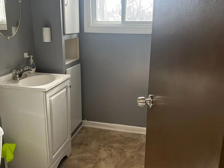 331 Leonard Rd — Photo 25