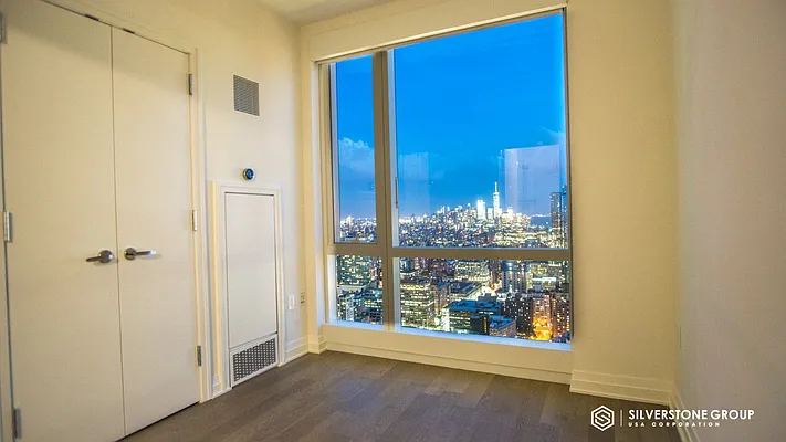 Rented by Silverstone Group USA Corp. | media 81