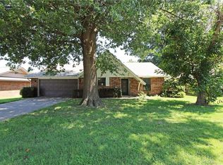 1703 S 23rd St, Rogers, AR 72758