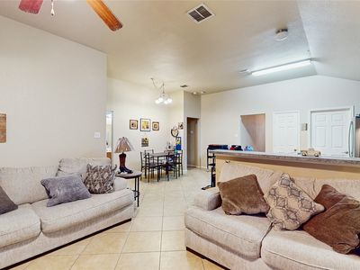 628 Bent Oak Dr, Fort Worth, TX, 76131