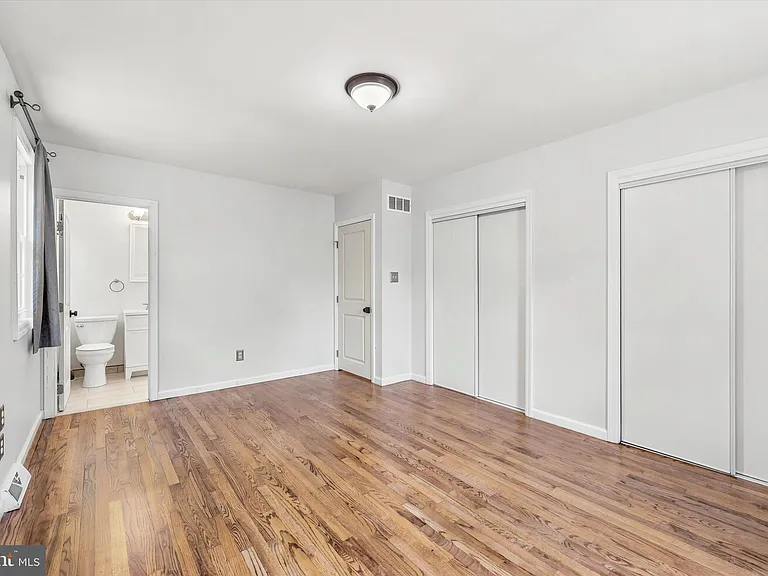 6 Janice Dr — Photo 15