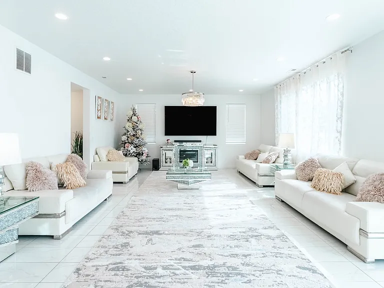 431 W Palomino Way — Photo 7