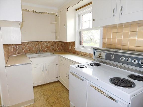 2nd image of 7315 Craigmere Dr