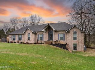 289 White Tail Cir, Shepherdsville, KY 40165