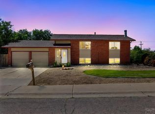 1904 Settlers Dr, Pueblo, CO 81008