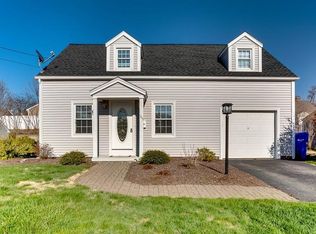 365 Roosevelt Ave, Springfield, MA 01118