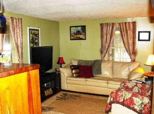 141 Etowah Rd, Benton, TN 37307