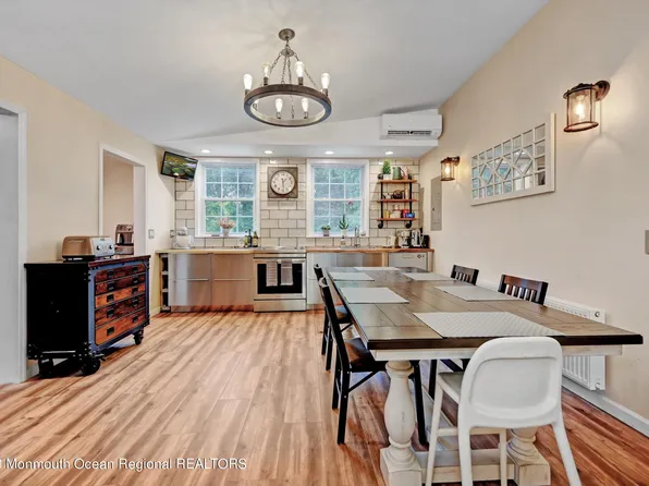 33 Conover Road, Colts Neck, NJ 07722