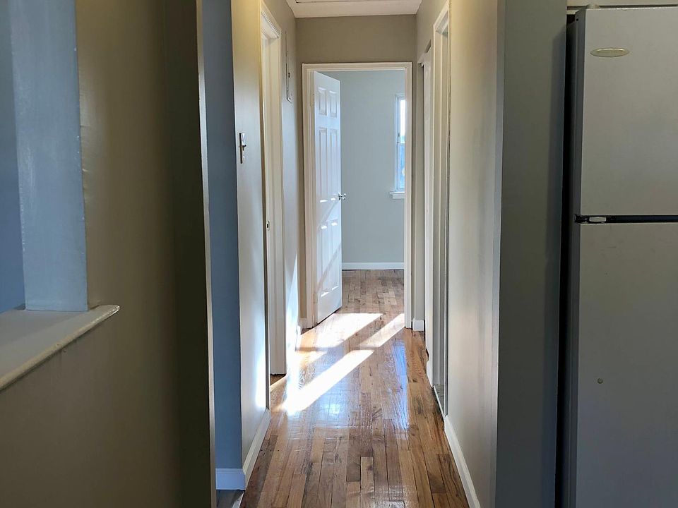 1st image of 162 Jules Dr Floor 2