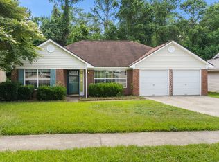 137 Laurel Green Ct, Savannah, GA 31419