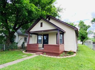 2028 McDonald Ave, New Albany, IN 47150
