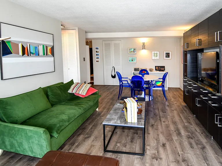 1301 Delaware Ave SW #N603 — Photo 9