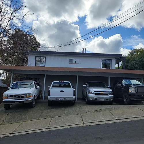 50 Foster St Photo 1