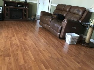 107 Kings Dr, Little River, SC 29566