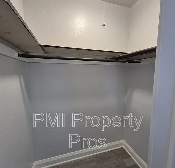 2517 W Hadley St — Photo 16