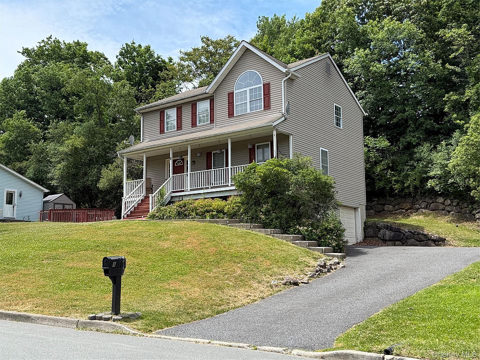 1st image of 8 Walnut Lane