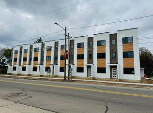 901 Fulton St W, Grand Rapids, MI 49504