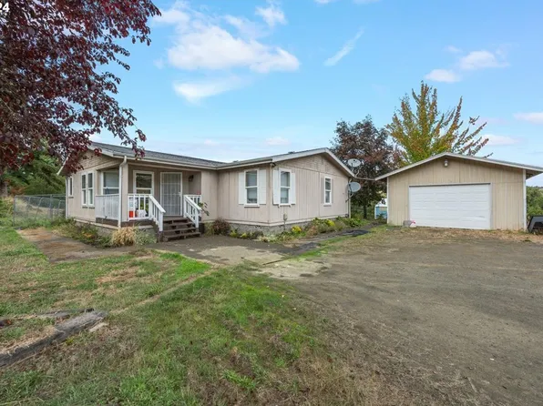 1268 Glengary Loop Rd, Roseburg, OR 97470