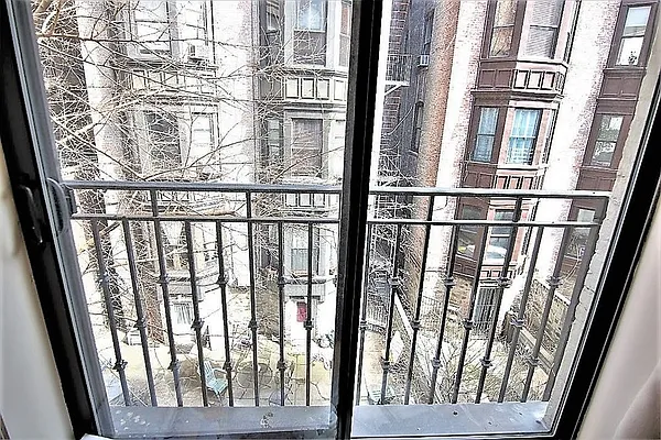 Rented by JK Dansar Corp | media 31