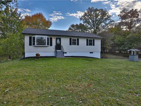 38 McCall Place, Middlehope, NY 12550