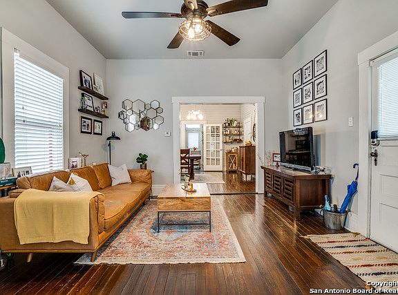 5th image of 328 Calhoun St